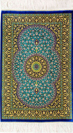 ペルシャ絨毯 クム産 シルク100% アルバル工房 落ち着いたブルーの絶妙なバランス 玄関マットサイズ - ペルシャ絨毯専門店(ゴレスタン)