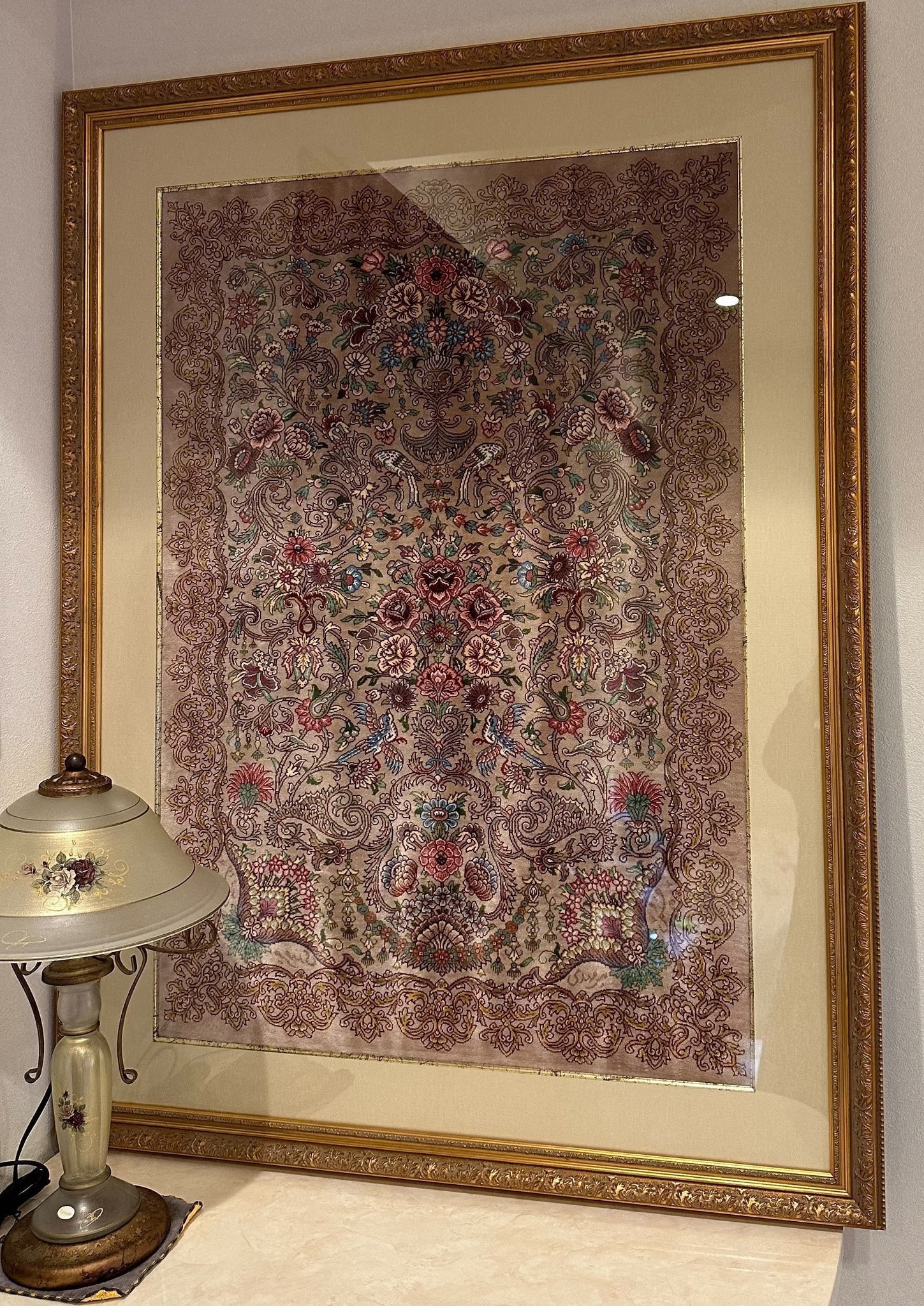 お客様の声：ミルメヒディ工房のペルシャ絨毯を額装！「眺めるほど気分が明るく」