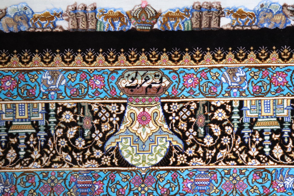 ペルシャ絨毯 クム産 シルク100% [アルバル工房] 気品あふれるメダリオン柄 リビングスペースサイズ ID12013