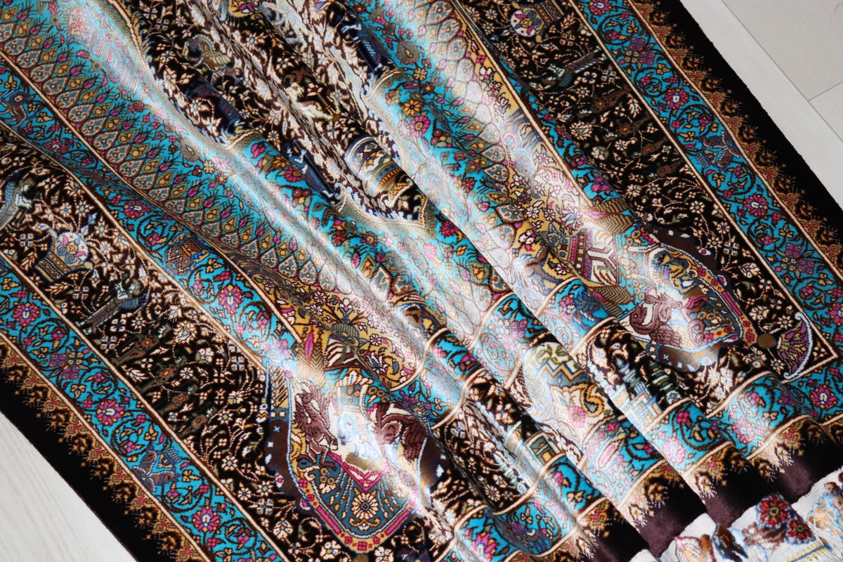 ペルシャ絨毯 クム産 シルク100% [アルバル工房] 気品あふれるメダリオン柄 リビングスペースサイズ ID12013