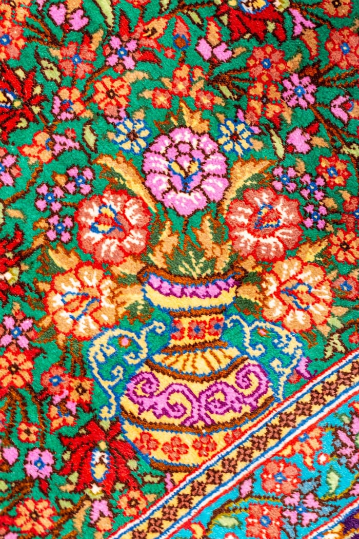 ペルシャ絨毯 クム産 シルク100% アルバル工房 特大サイズの芸術作品 空間を贅沢に彩るハイクラス絨毯 - ペルシャ絨毯専門店(ゴレスタン)