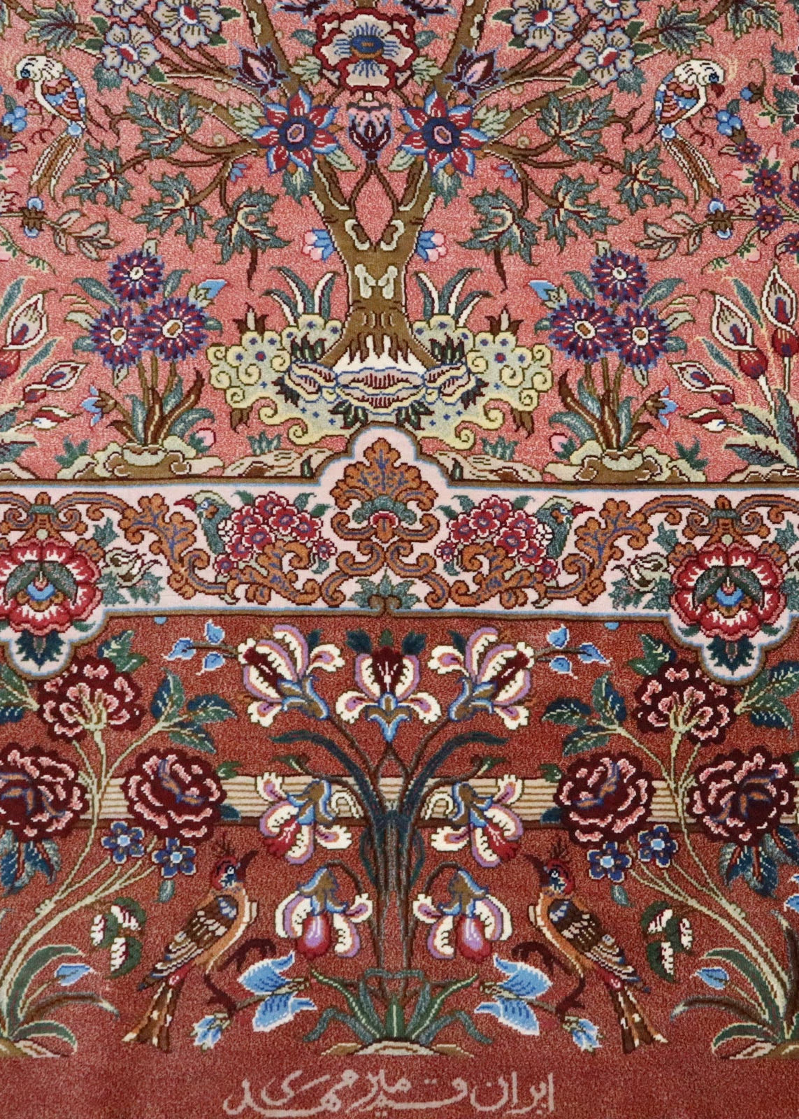 ペルシャ絨毯 クム産 シルク100% ミルメヒディ工房 生命の樹・花瓶・小鳥たちの楽園 工房自信作 リビングスペースサイズ - ペルシャ絨毯専門店(ゴレスタン)