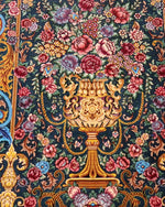 ペルシャ絨毯 クム産 シルク100% [ミルメヒディ工房]  深緑 豪華な花瓶柄 ID21021