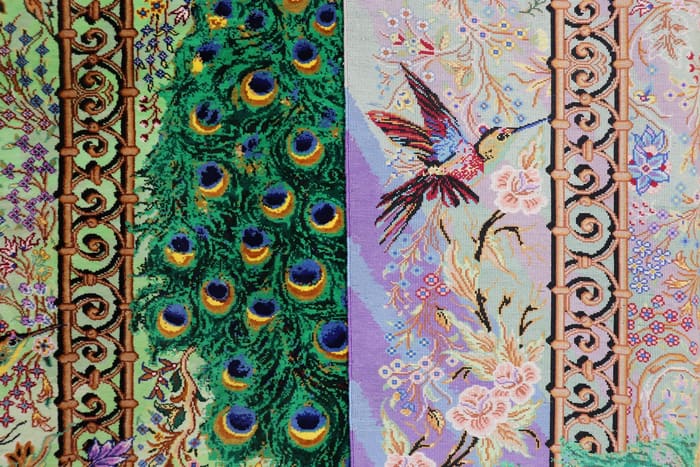 ペルシャ絨毯 クム シルク100% アミール工房 孔雀柄 79×118cm 画像11 ID22005