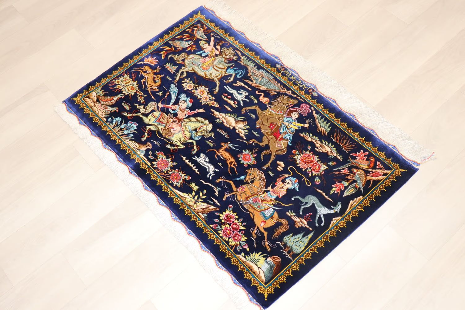 ペルシャ絨毯 クム シルク 玄関マット 狩猟図 マザヘル工房 56×89cm