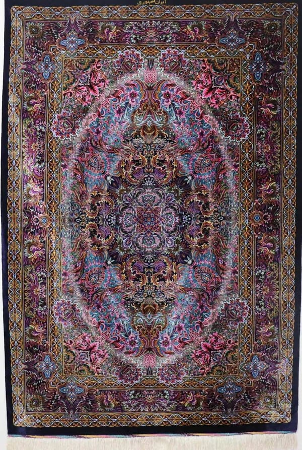 ヌーリ工房 マリーンワールド メダリオン カラフル×紺 105×150cm (ID11017)