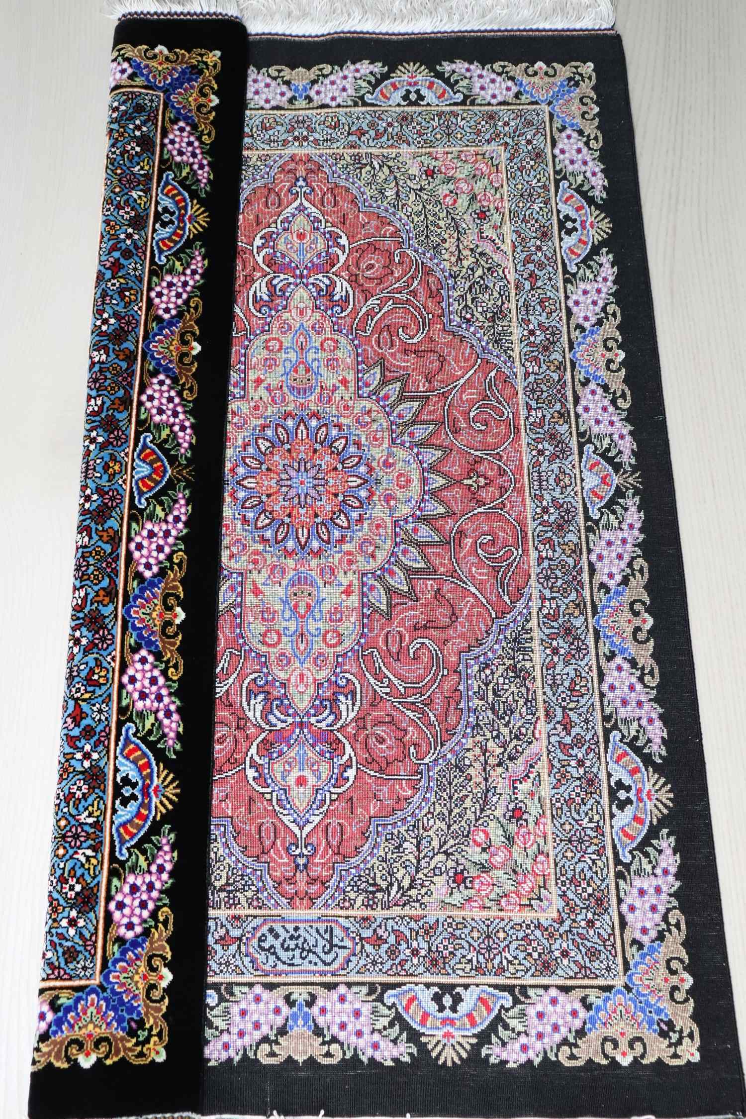 ペルシャ絨毯クム産 シルク 100% [Mehpur/メヘプル工房] メダリオン柄