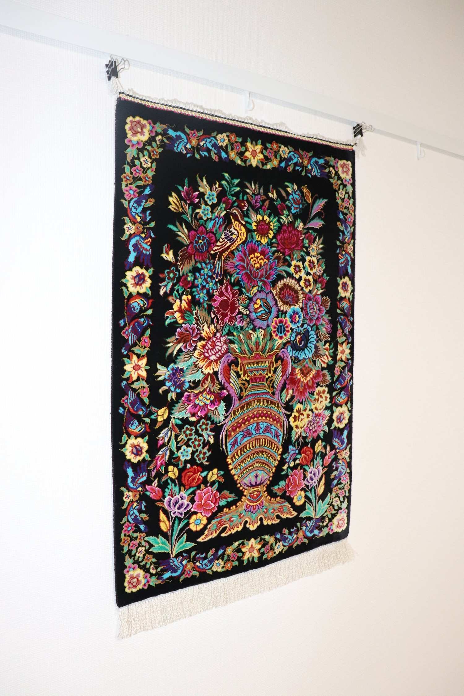 Persian carpet from Qom, 100% silk, vase pattern, ID8016