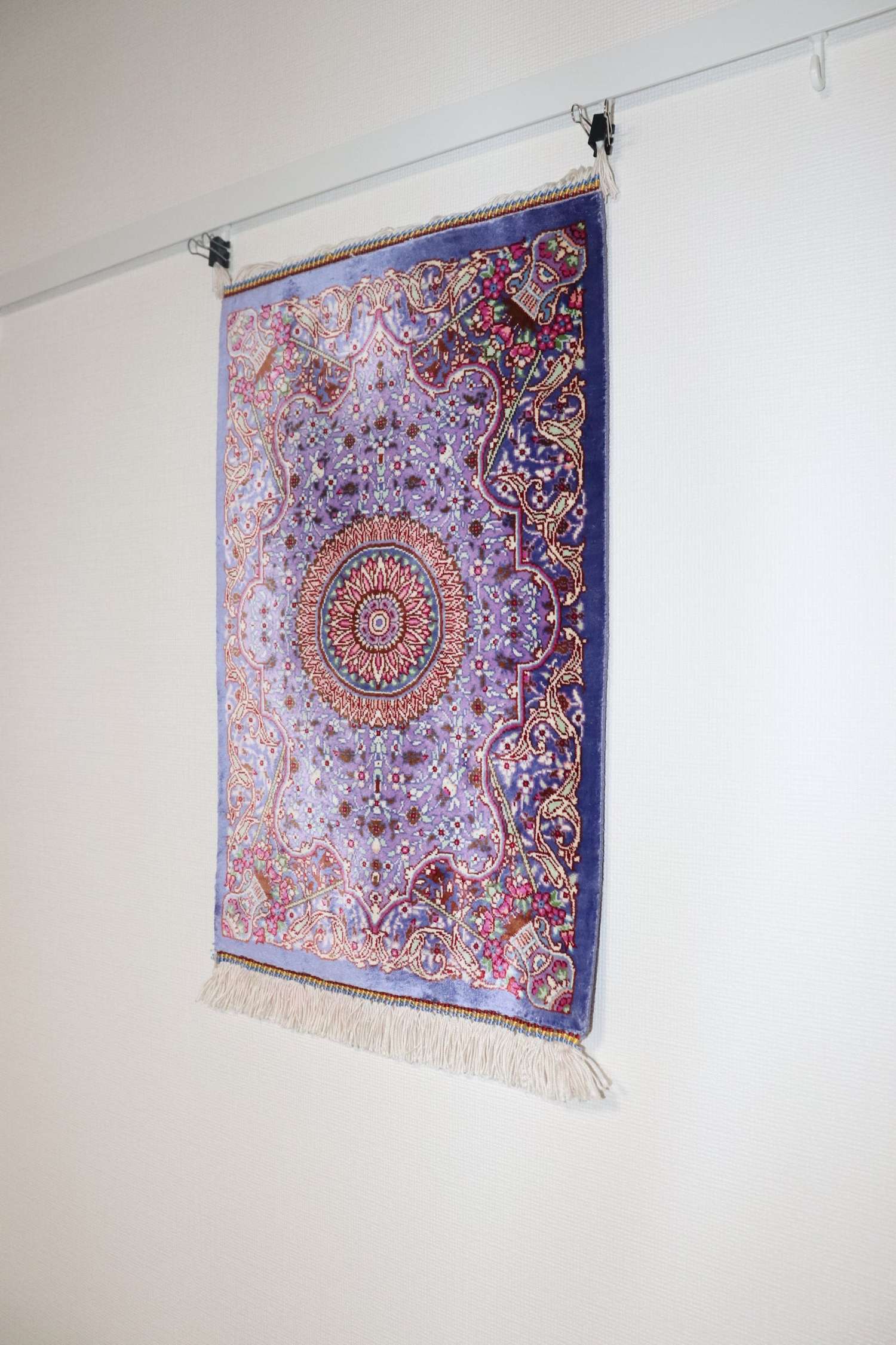 Persian carpet from Qom, 100% silk, medallion pattern, ID8022