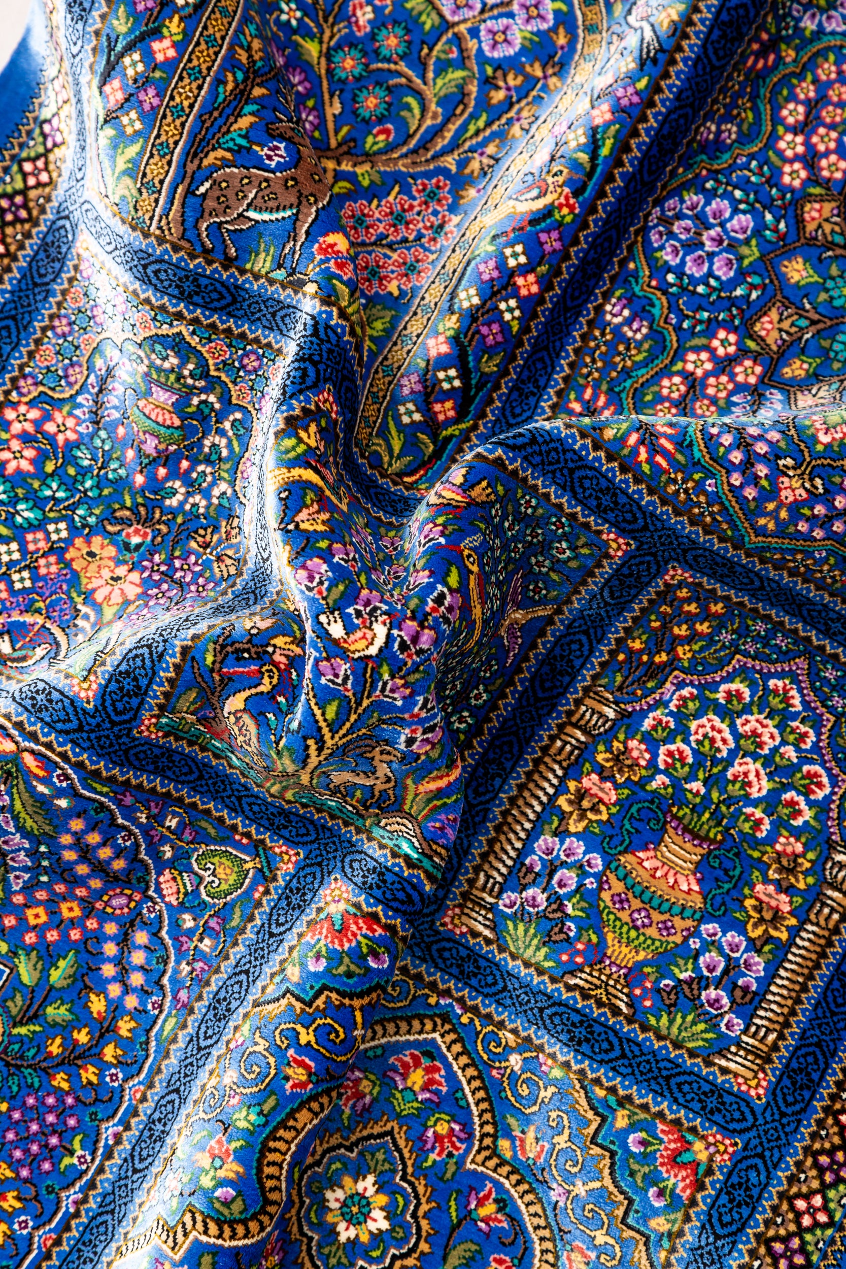 ペルシャ絨毯 クム産 シルク100% [バゲルザデ工房] 美しいパネル