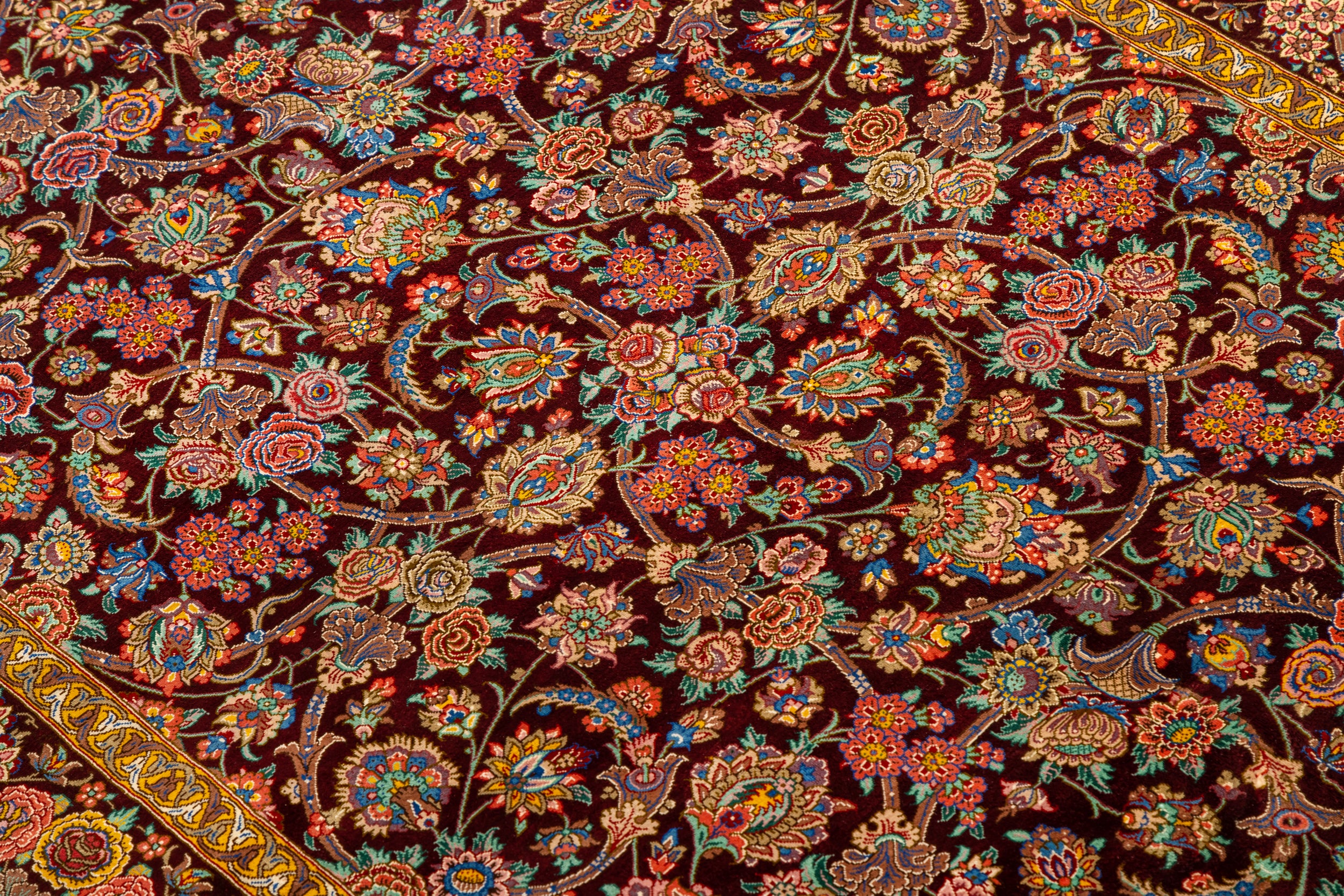 ペルシャ絨毯 クム産 シルク100% [ミルメヒディ工房] エスミーリー柄