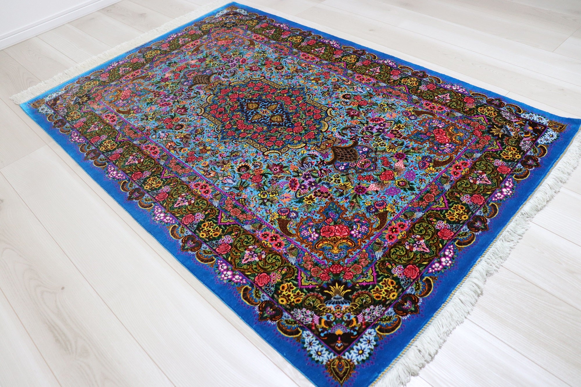 【美品】 ペルシャ絨毯 手織り クム Qom 産 メダリオン柄 シルク ペルシャ絨毯 クム産 シルク100% リビングサイズ ID23042