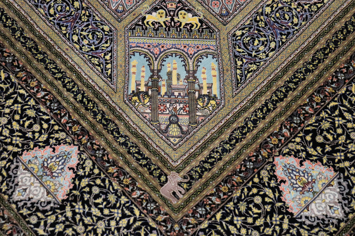 色彩の小宇宙 【ジャムシディ工房】 クム産シルク 195×317cm 黒×極彩色「夜の庭園」ID2300