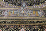色彩の小宇宙 【ジャムシディ工房】 クム産シルク 195×317cm 黒×極彩色「夜の庭園」ID2300