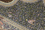 色彩の小宇宙 【ジャムシディ工房】 クム産シルク 195×317cm 黒×極彩色「夜の庭園」ID2300