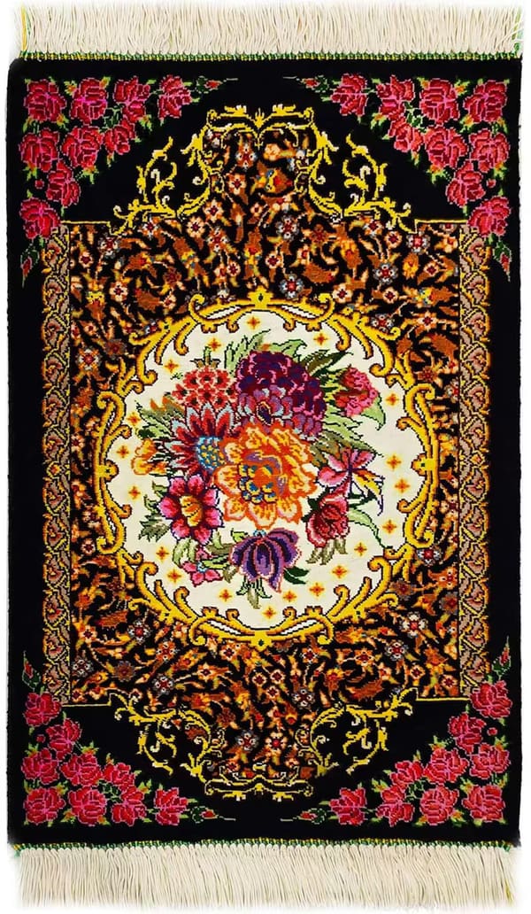 クム産シルク ミニサイズ 白×黒 27×41cm (ID23030)