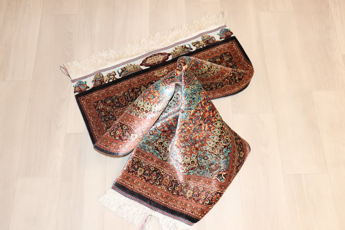 古代ペルシャの栄華【ジャムシディ工房（アッバス）】 91×58cm 「Takht Jamshidi/ペルセポリス」クム産シルク ID25020
