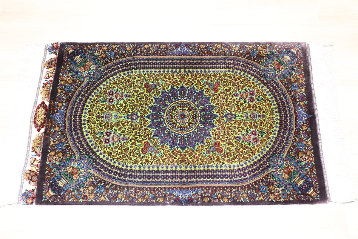 稀代のカラーリング 【ジャムシディ工房（アッバス）】 92×62cm ライムグリーン×紫「春の芽吹き」クム産シルク ID25021