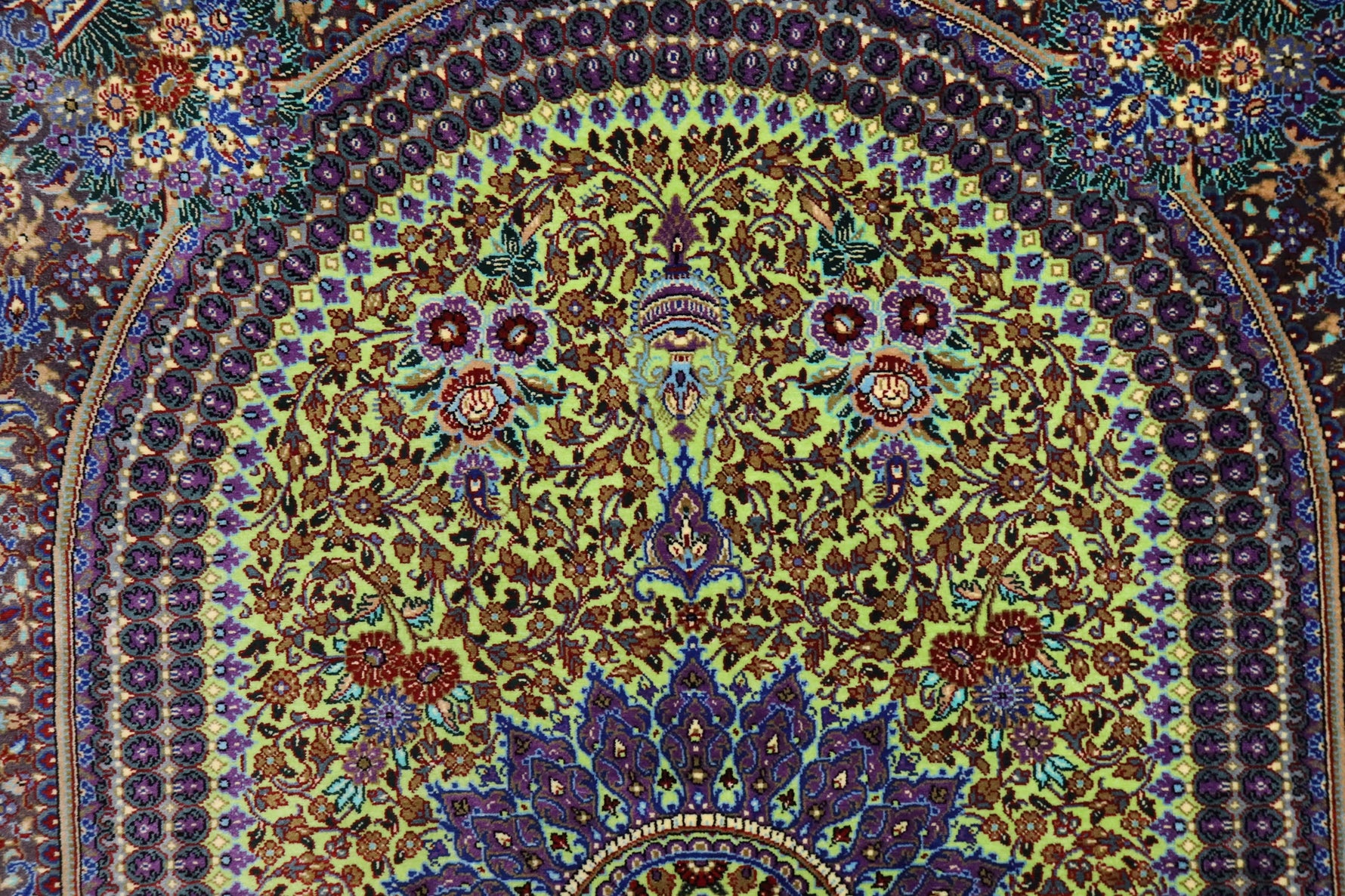 稀代のカラーリング 【ジャムシディ工房（アッバス）】 92×62cm ライムグリーン×紫「春の芽吹き」クム産シルク ID25021