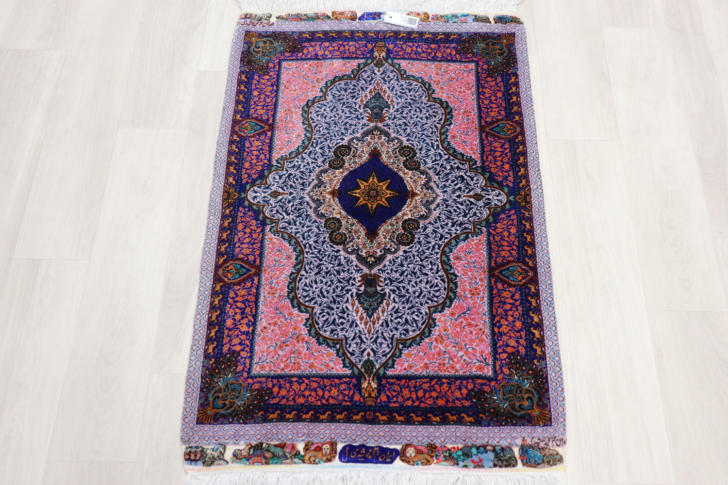 波斯地毯，100%真丝，产自库姆[穆罕默德·贾姆希迪工坊]，密度极高，地毯之王，编号18034