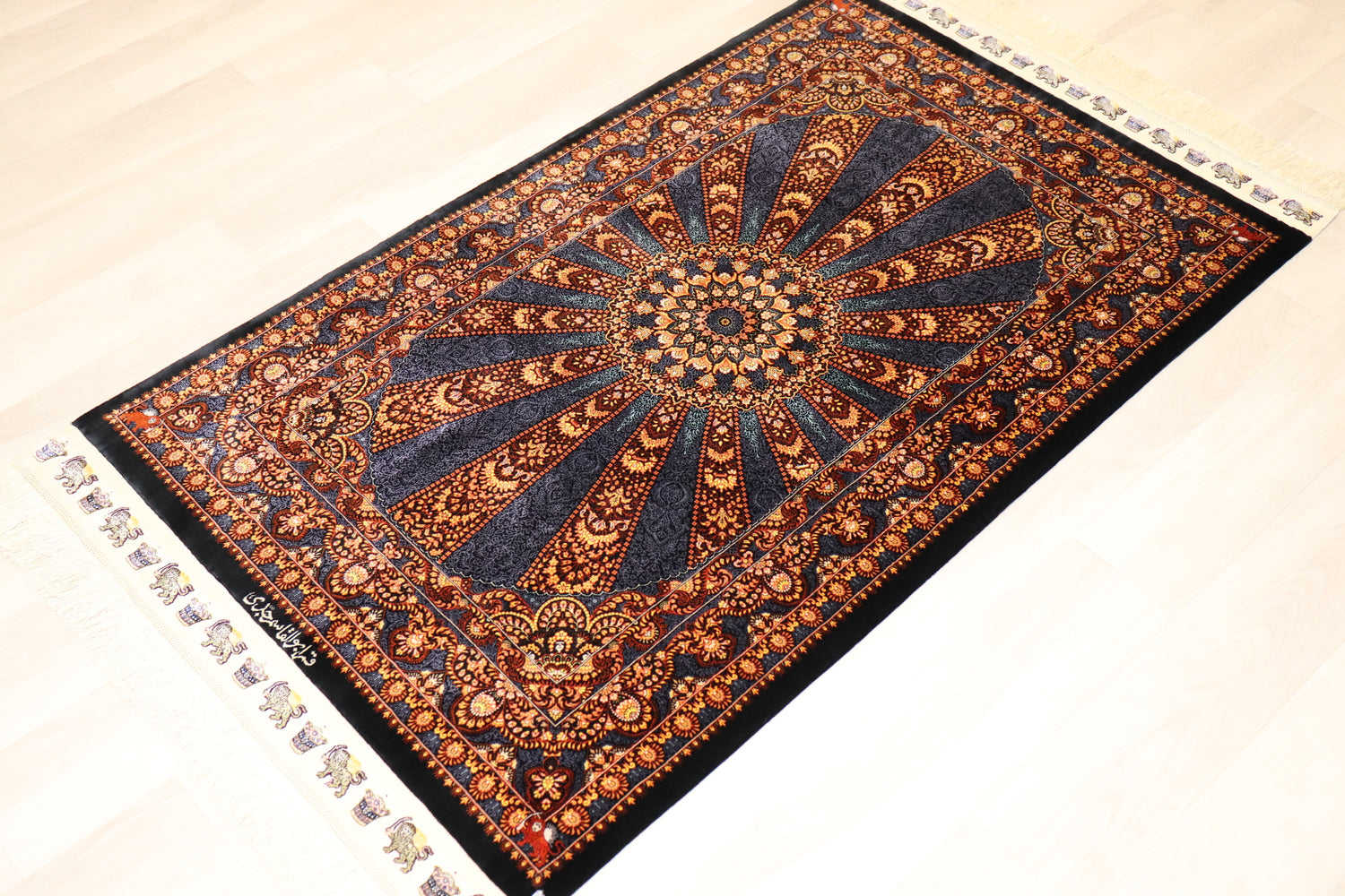 【ジェッディ工房】 漆黒の宇宙に浮かぶ、黄金のドーム天井 吸い込まれるような無限の奥行き ID25009