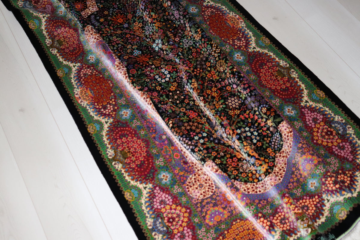 エスハギ工房 繁栄の生命の樹 黒×グリーン 101×151cm (ID18013)
