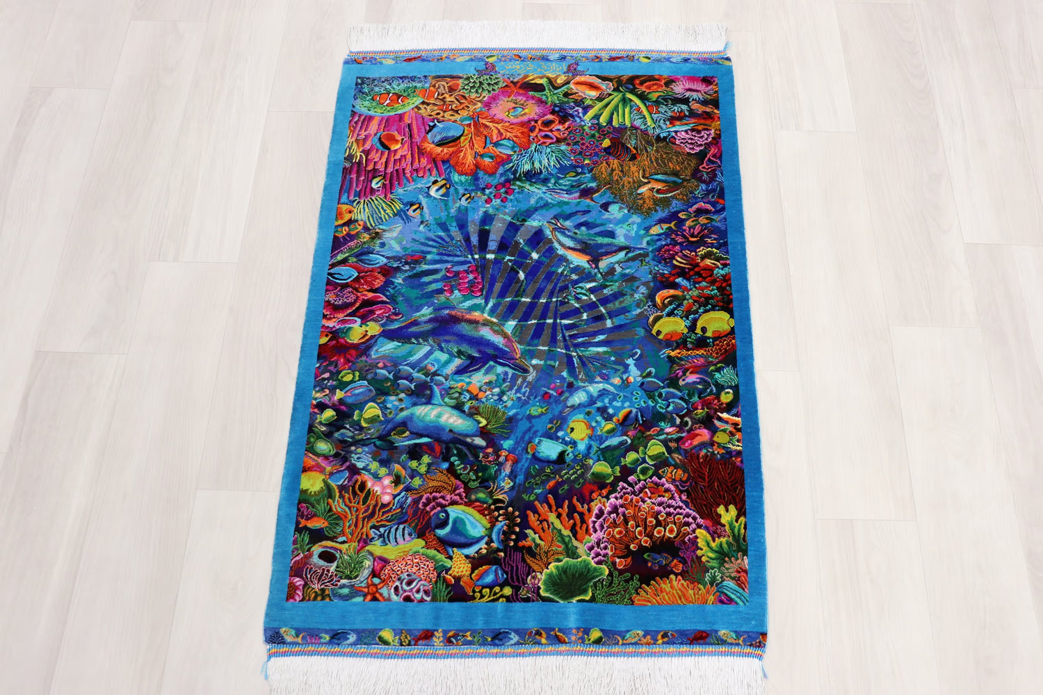 【バハラム(Ali)工房】息を呑むほど鮮やかな絵画絨毯 奇跡の海底世界 お部屋に飾る永遠のアクアリウム ID25023