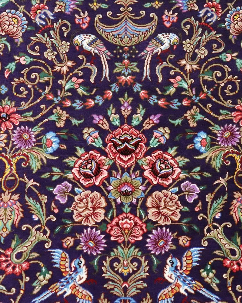 ペルシャ絨毯 クム産 シルク100% [ミルメヒディ工房] 深い紫地に咲く花模様 ID21002