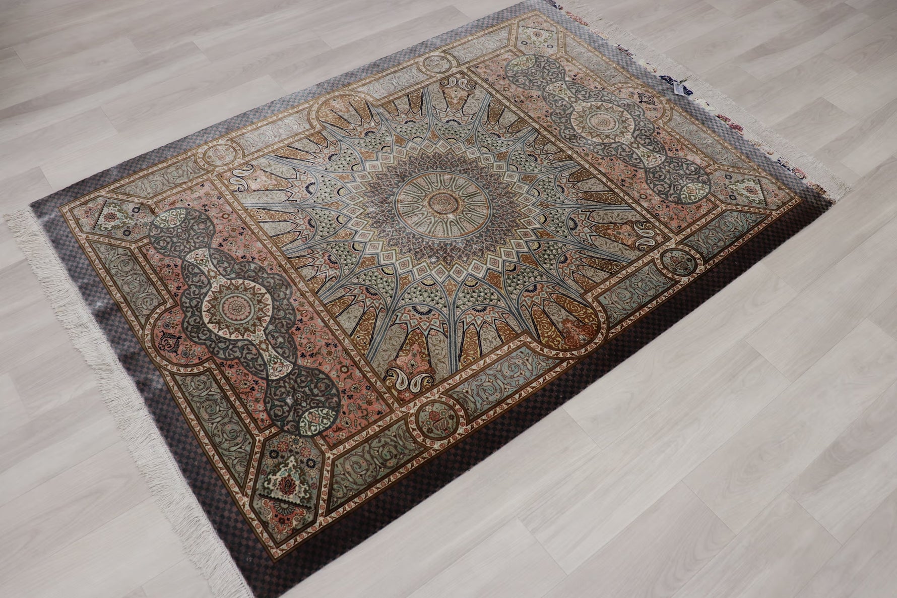 絶密度・草木染【ジャムシディ工房】クム産シルク 「Dome/天空の建築」ID24003