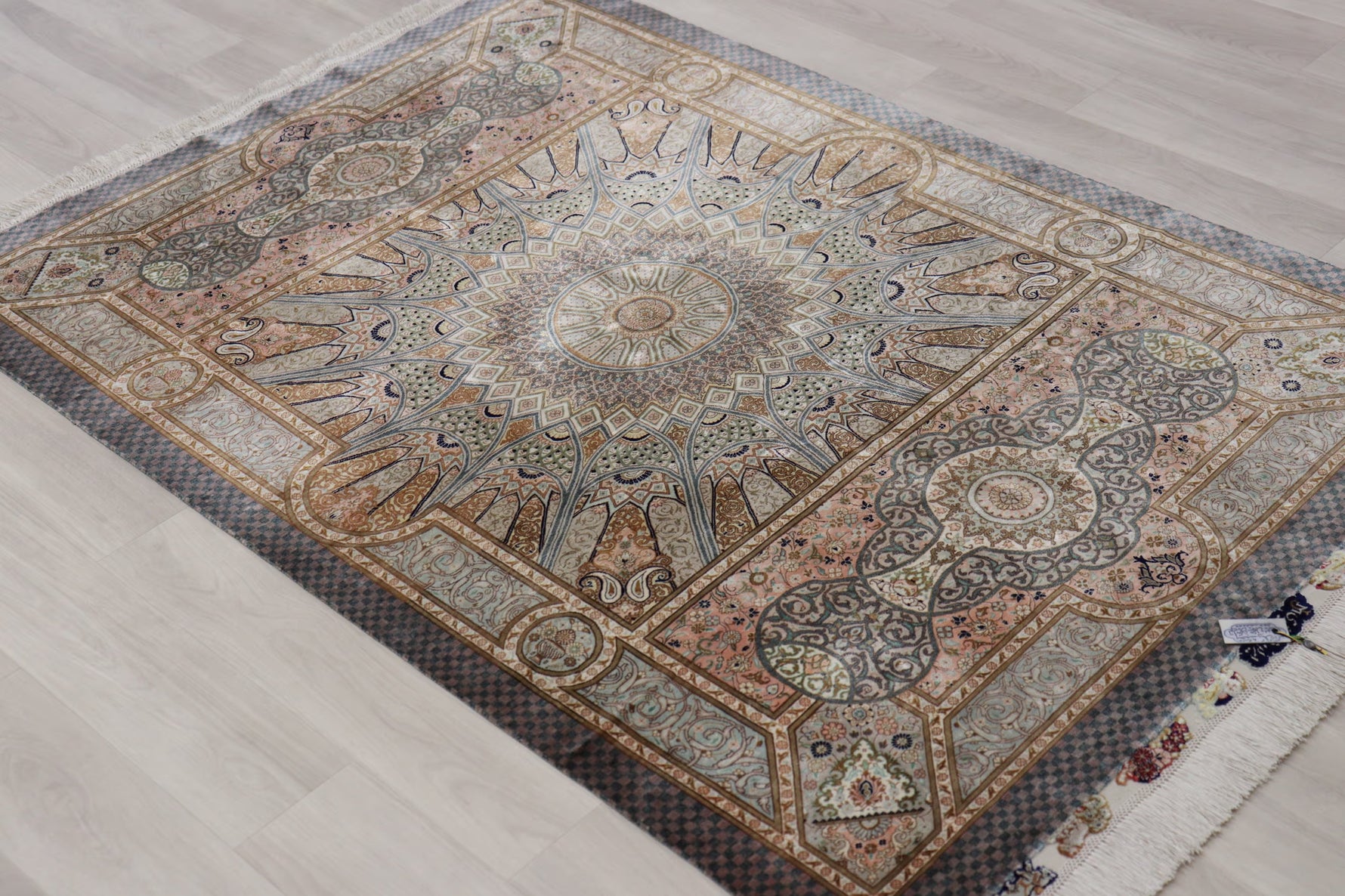 絶密度・草木染【ジャムシディ工房】クム産シルク 「Dome/天空の建築」ID24003