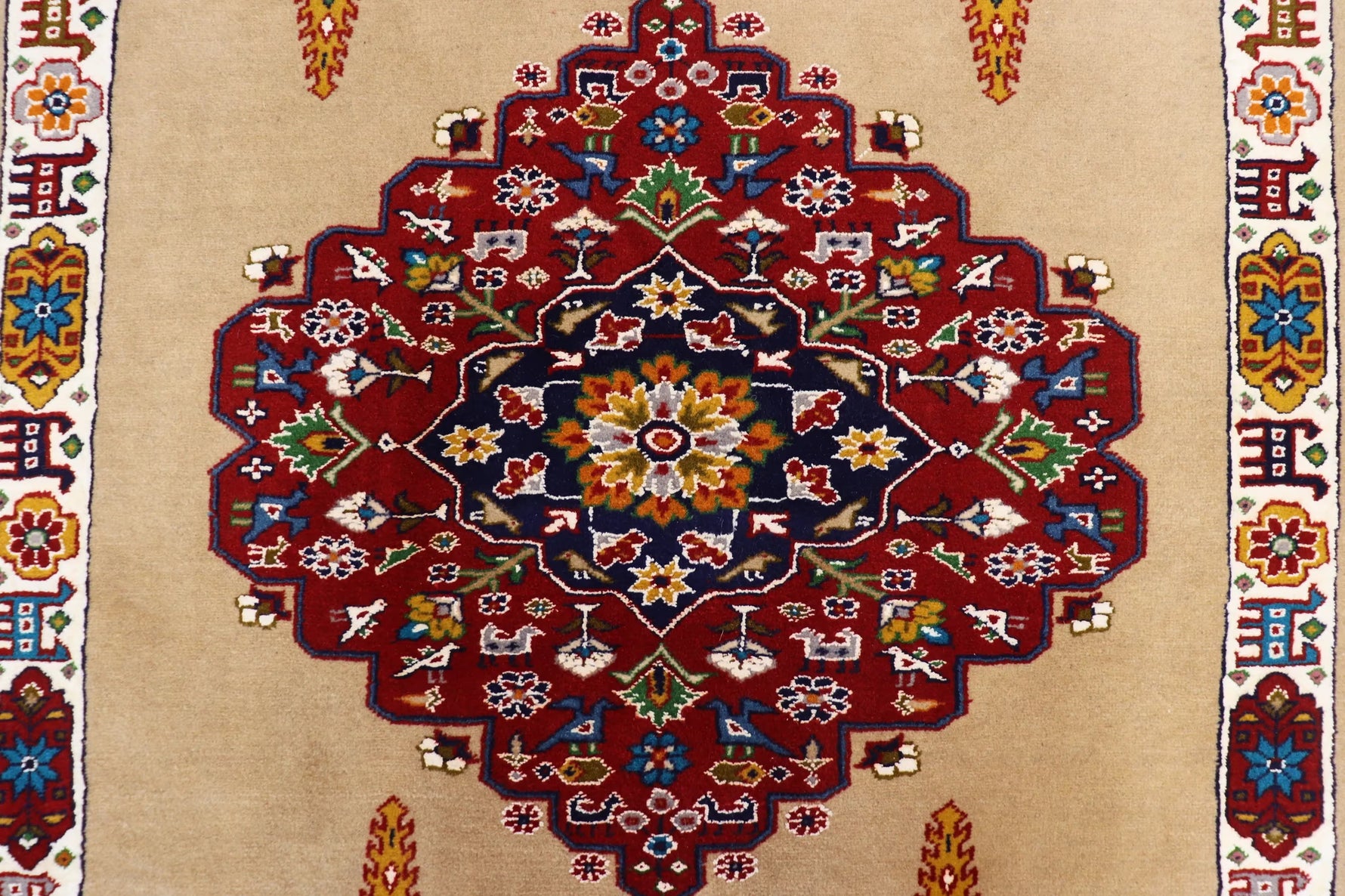 業界最安値 ペルシャ絨毯 手織り ウール&シルク ホラーサン産 大サイズ ID23021