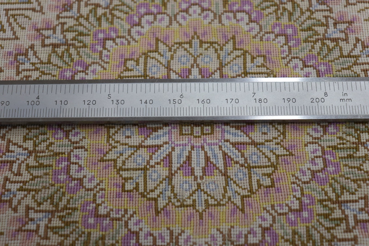 【ジェッディ工房】黄金の光を纏う、至福のグリーンクリームカラー 空間を優しく照らす一枚 ID25029