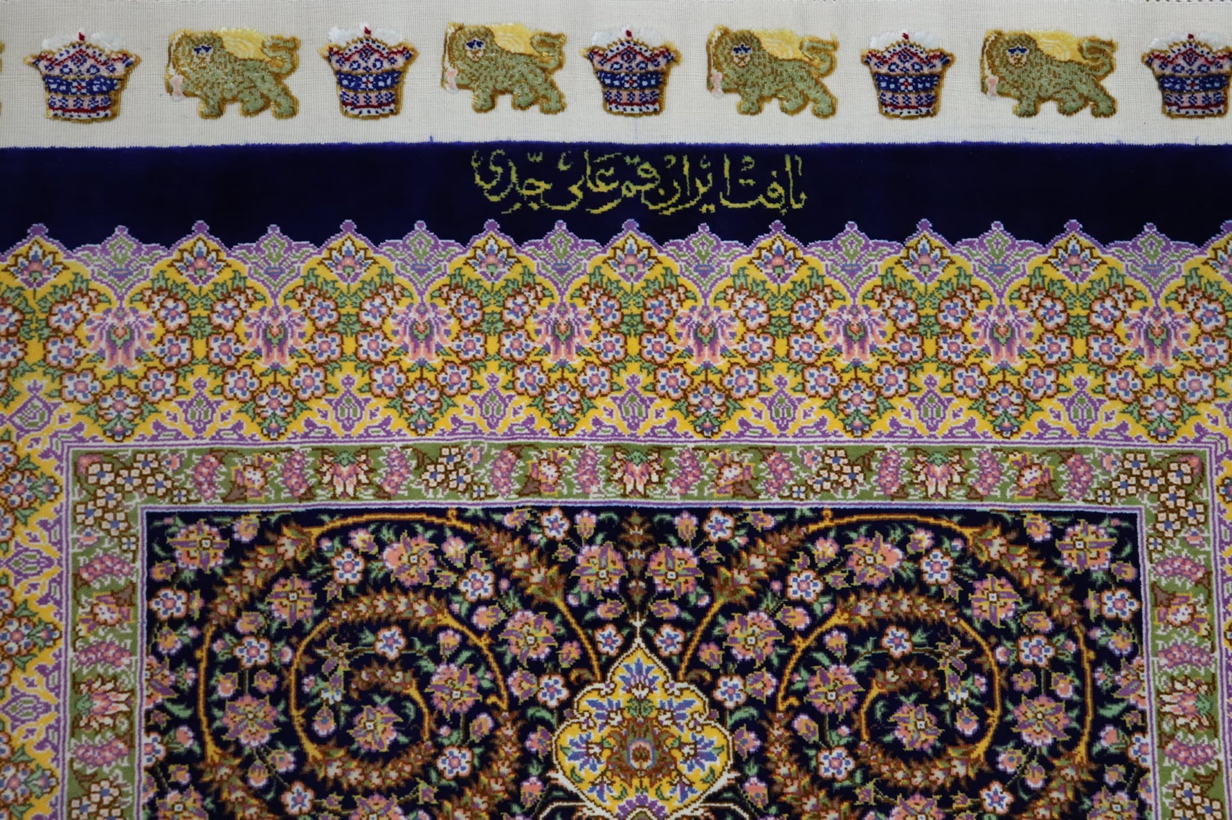 【ジェッディ工房】静寂のネイビーに咲く、黄金の輝きが贈る至高の一枚 ID25031