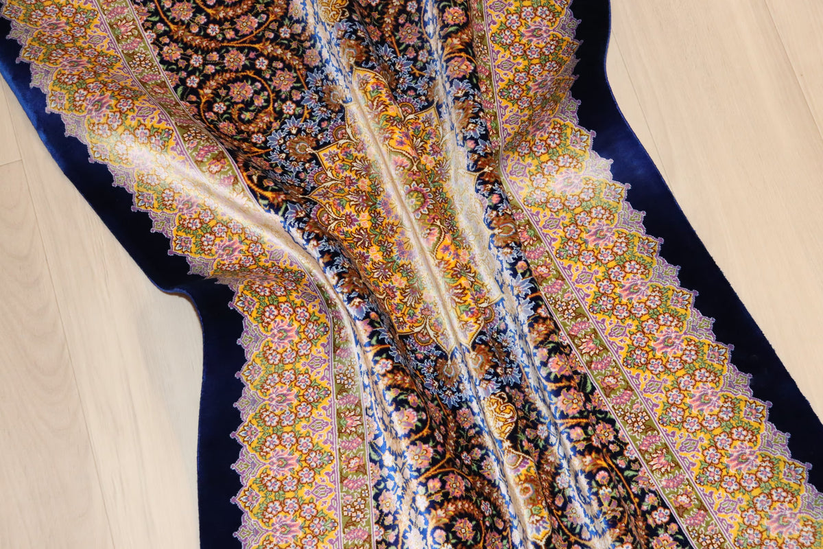 【ジェッディ工房】静寂のネイビーに咲く、黄金の輝きが贈る至高の一枚 ID25031