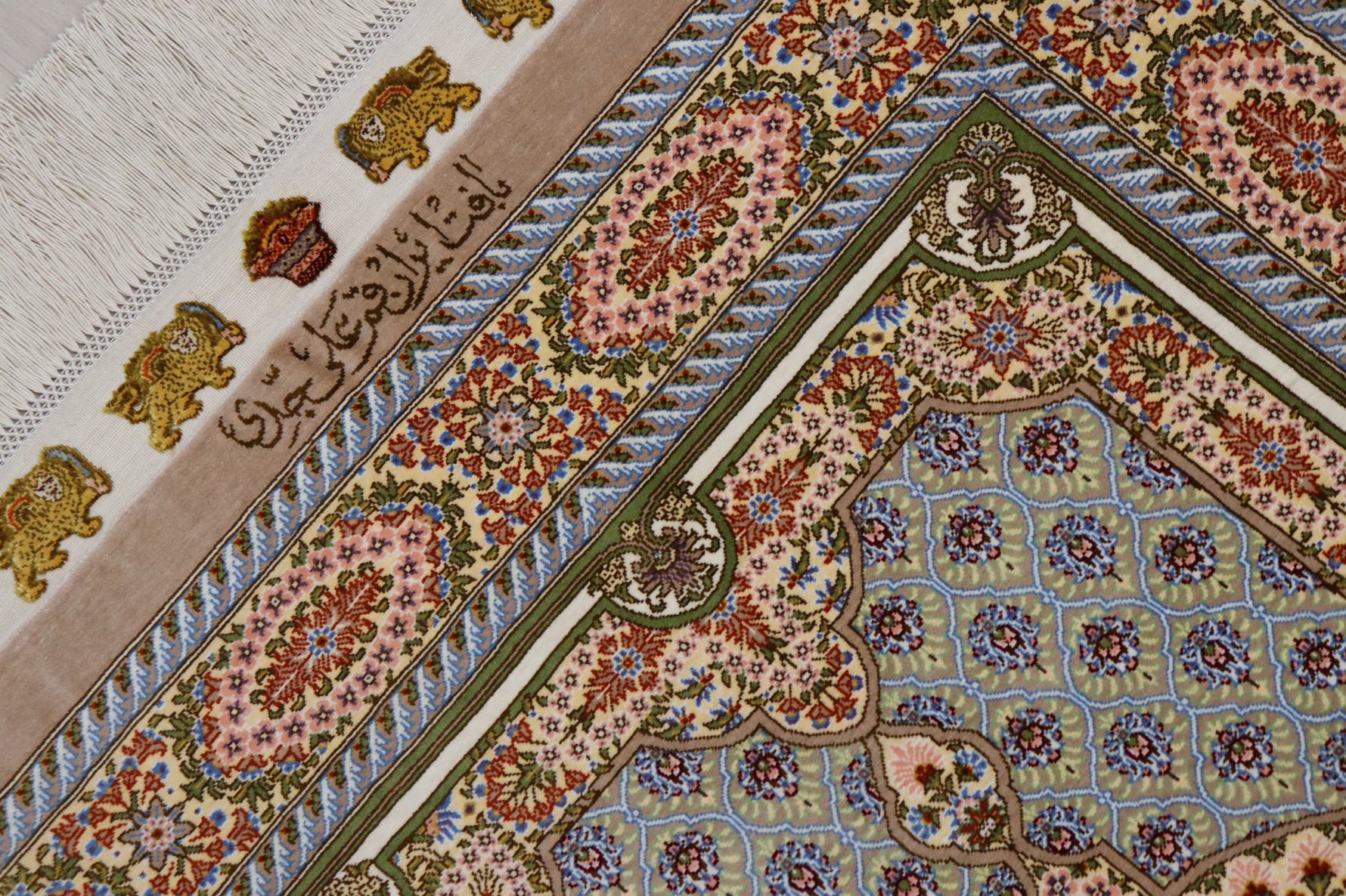 【ジェッディ工房】洗練された大人のベージュと淡い色彩が織りなす 極上のハーモニー　ID25032