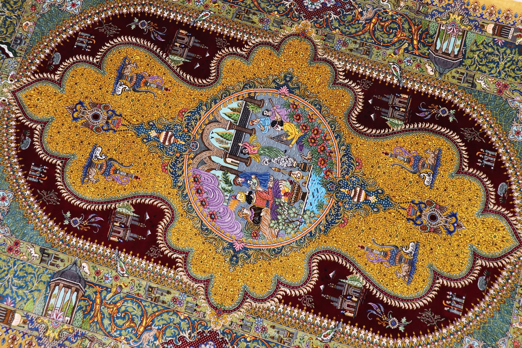 悠久の時を超える、古代ペルシャの栄華 名門【マスウード・ジャムシディ】が蘇らせた歴史絵巻　クム産シルク ID25034