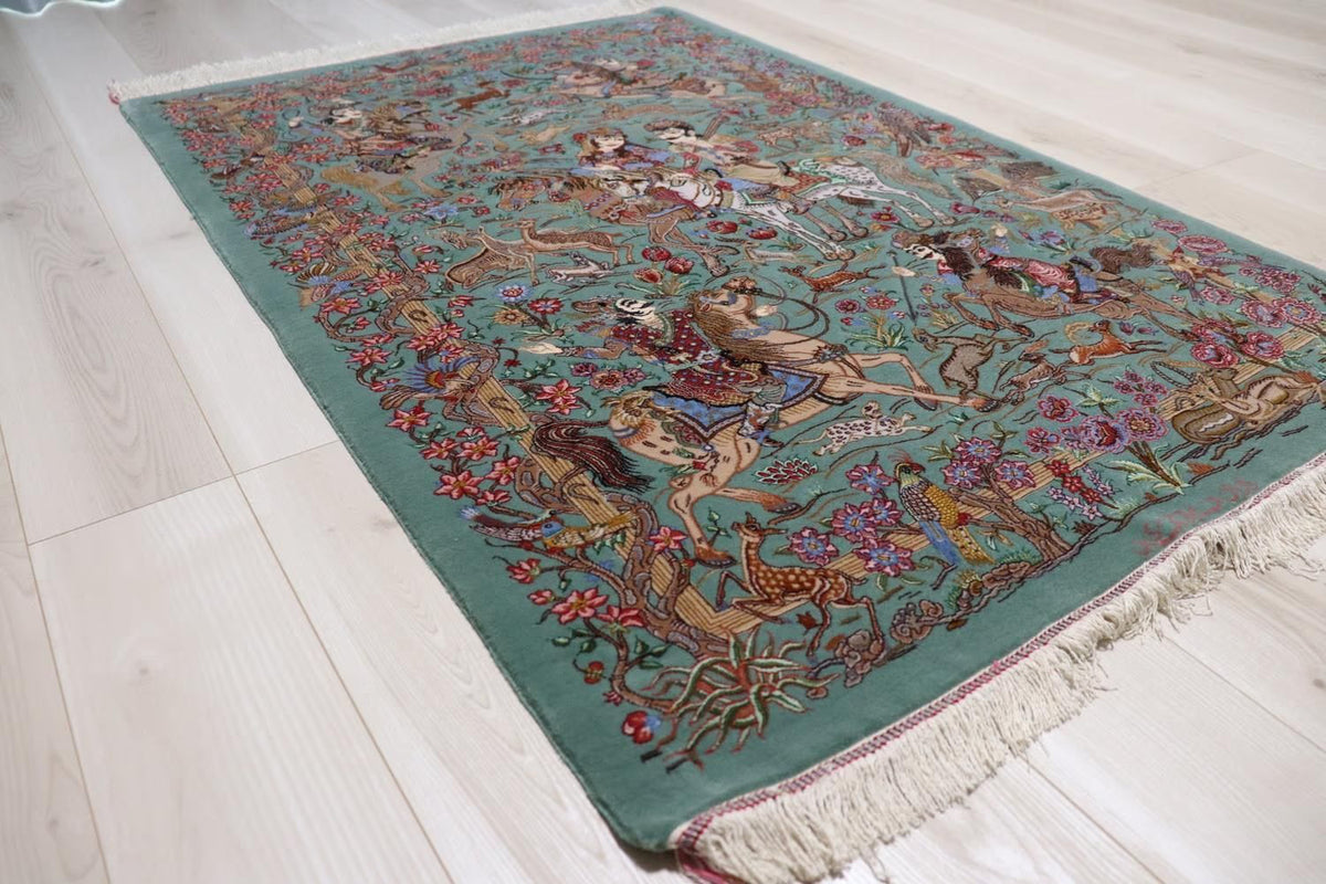 ペルシャ絨毯 クム産 コルク＆シルク ミルメヒディ工房 希少な王様夫婦ハンティング柄 夫婦円満を願う逸品 - ペルシャ絨毯専門店(ゴレスタン)